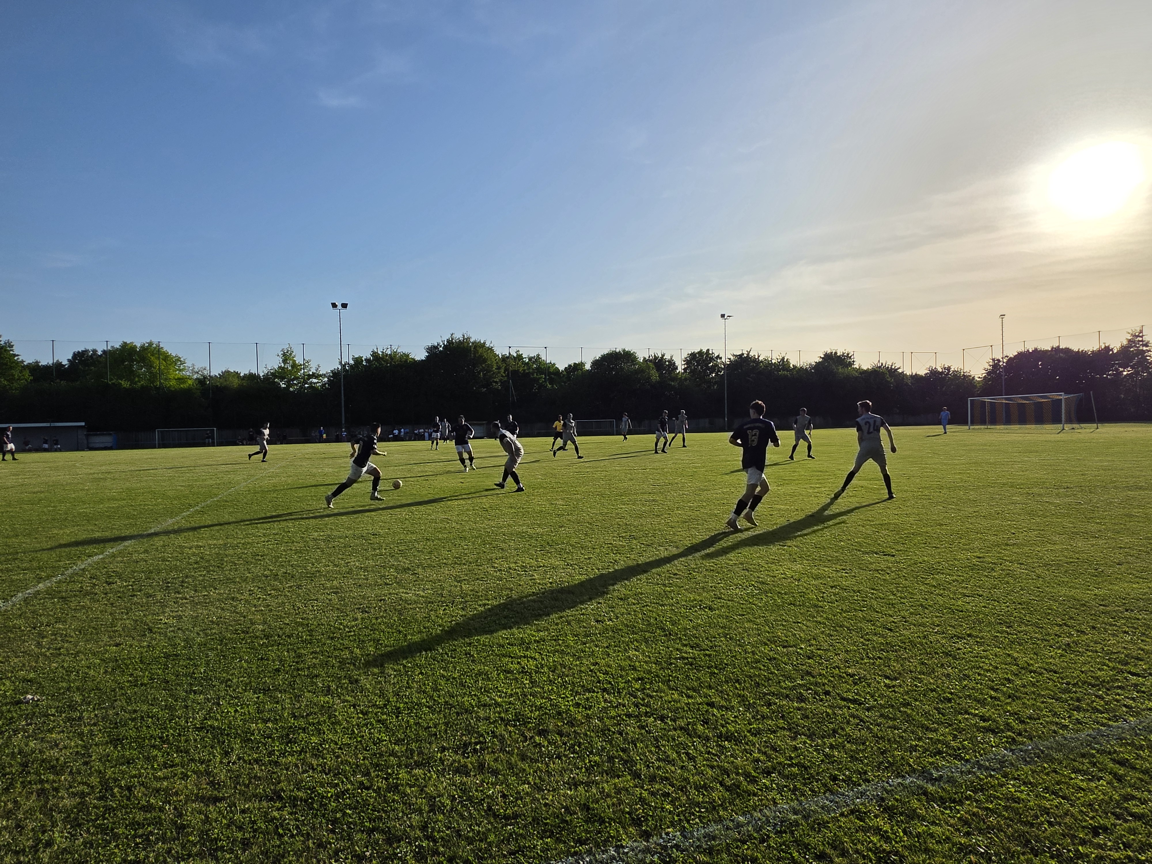 Palmbach gewinnt Derby in Howe